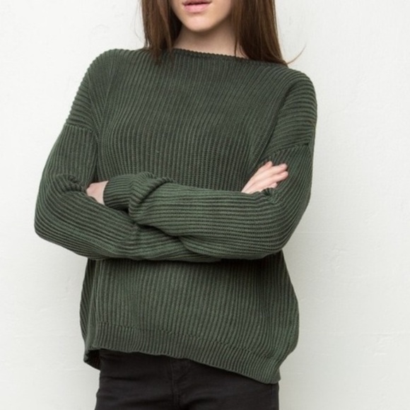 ❤️sold Brandy Melville green ribbed sweater - Picture 4 of 5